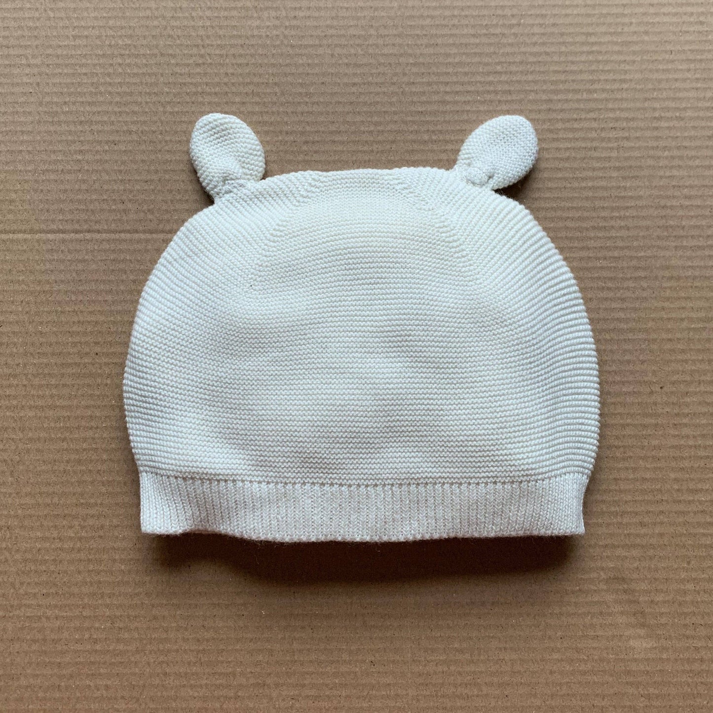 Ear-resistible Hat