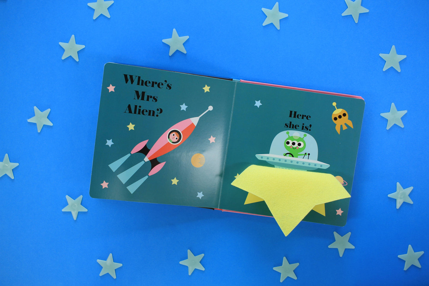 Felt Flaps: Where's Mr Astronaut?