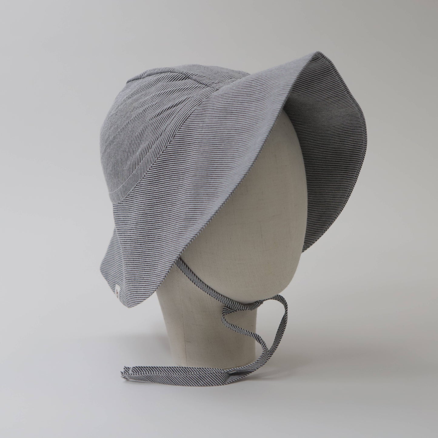 Sun hats. 100% organic linen cotton. Blush and Pinstripe blue.