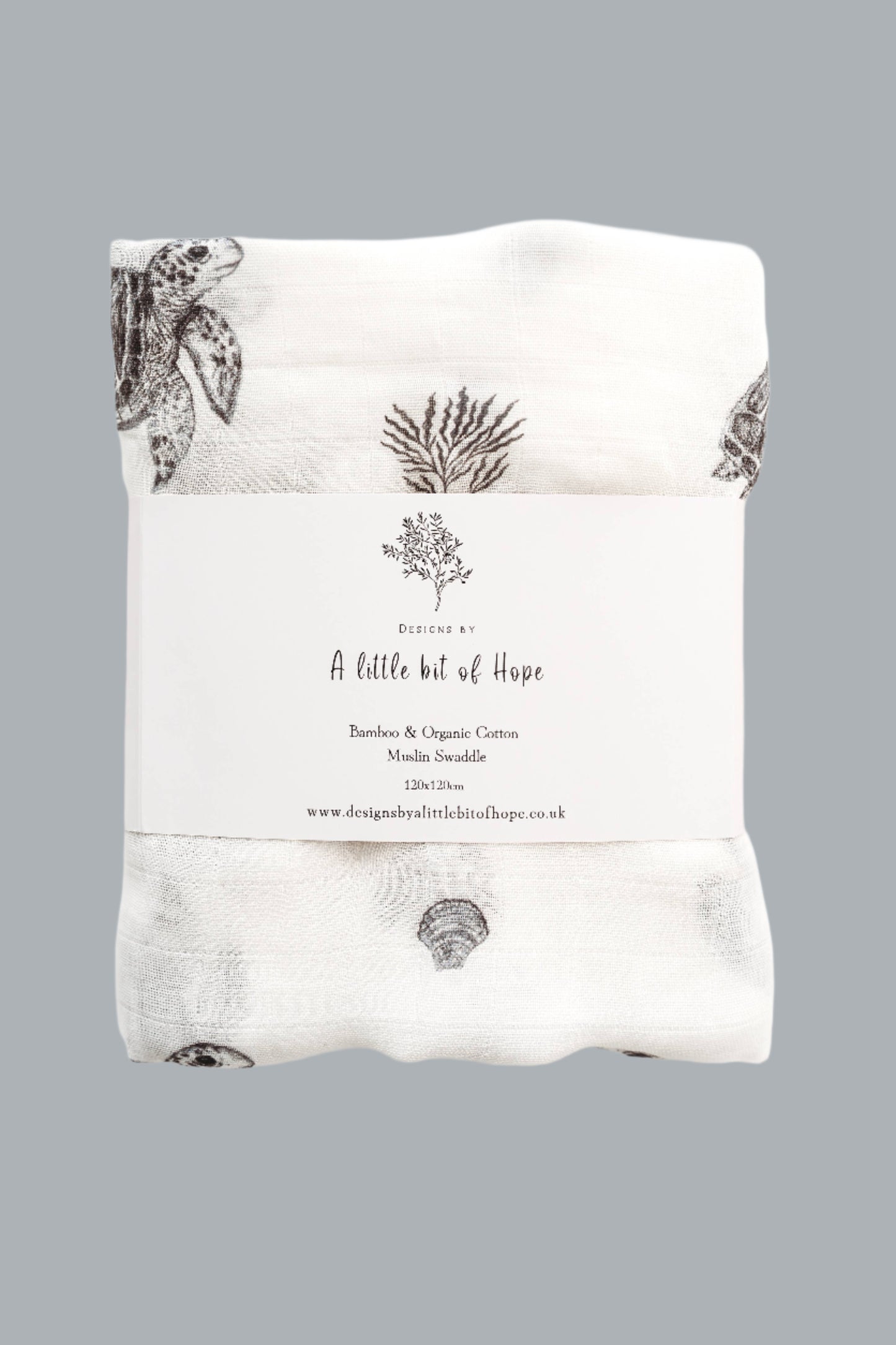 Into the ocean - Turtle-fish-coral muslin blanket