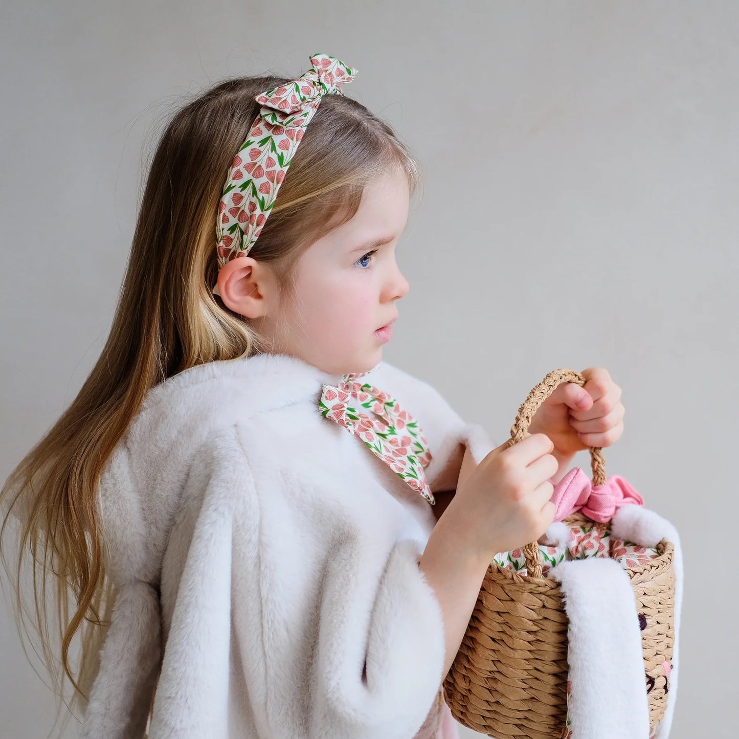 Mimi & Lula. Bunny Cape.