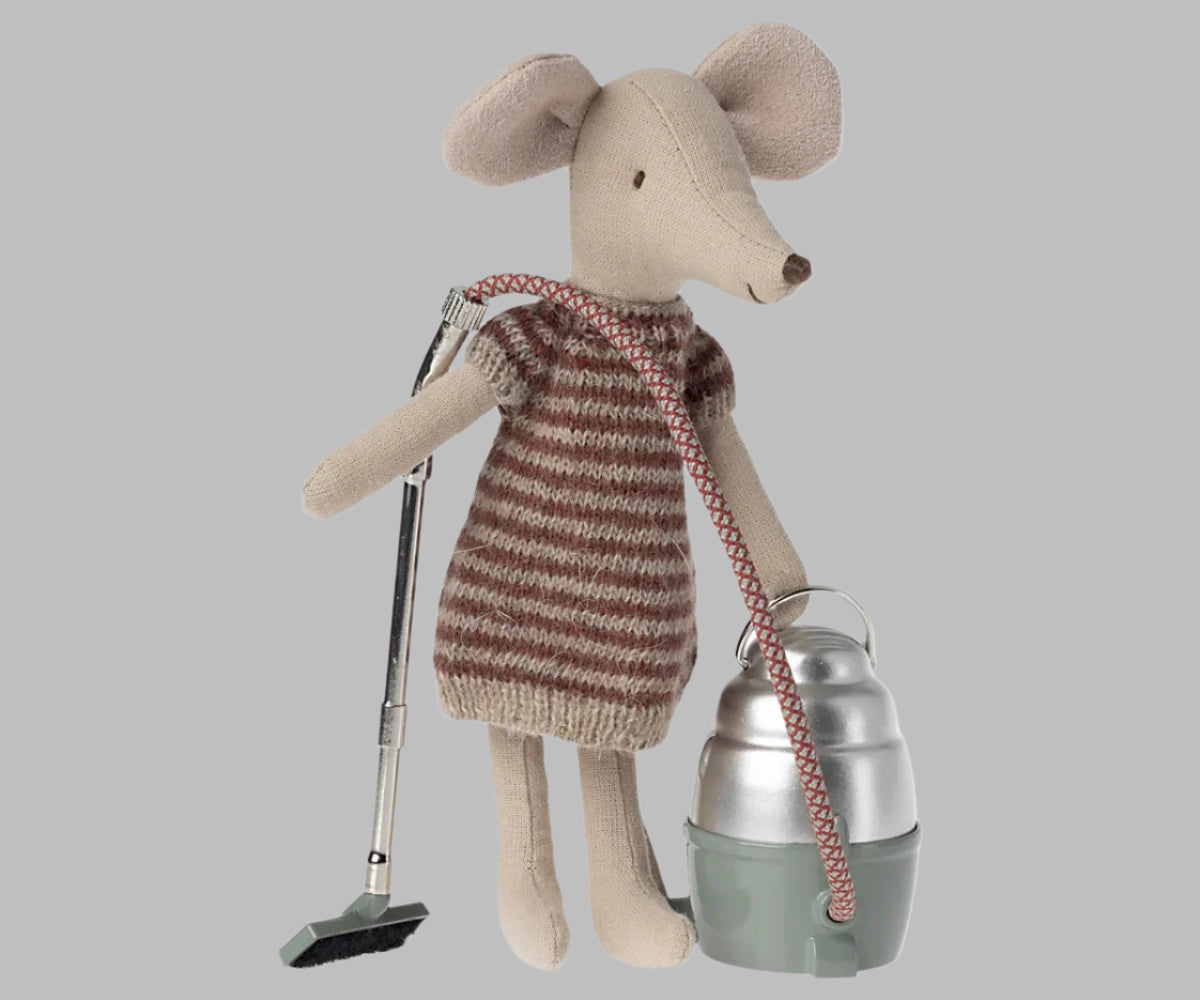 Maileg Vacuum Cleaner - Mouse.