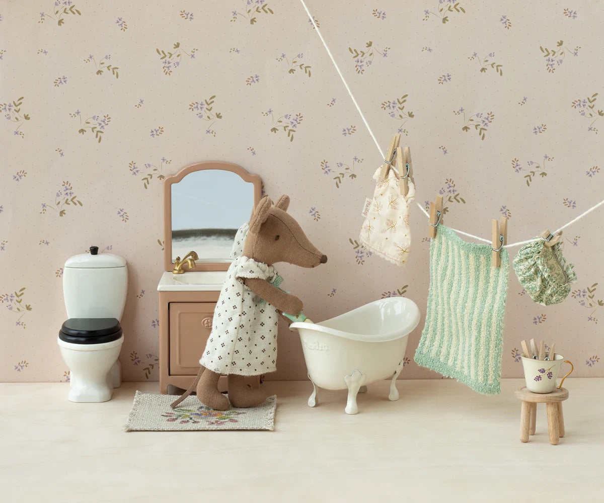 Maileg - sink dresser. Dark Powder. Mouse.