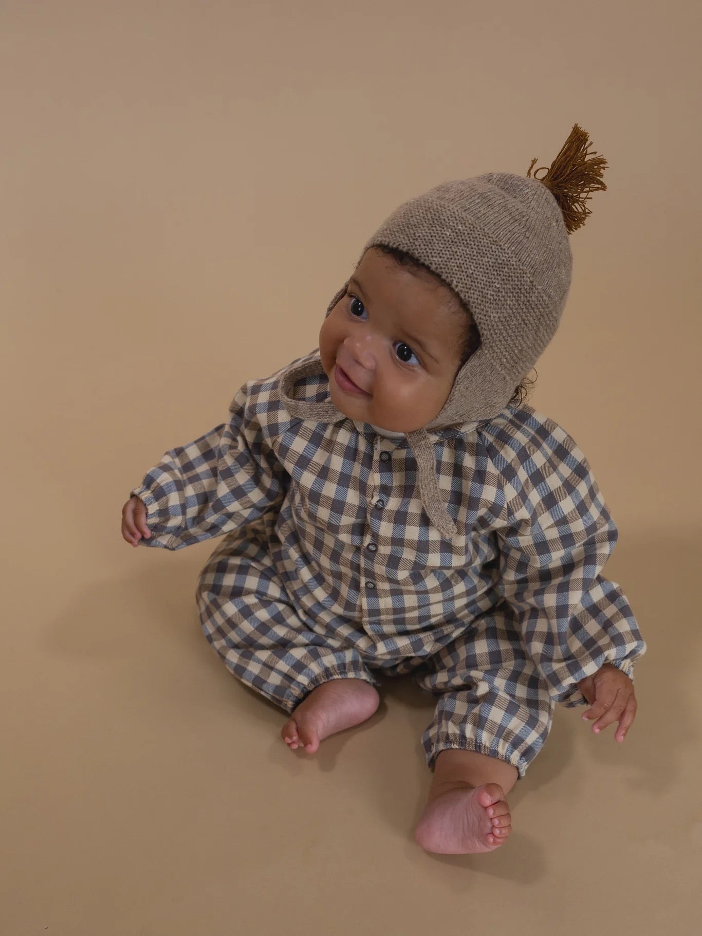 Organic Zoo. Oatmeal Contrast Tassel Hat.