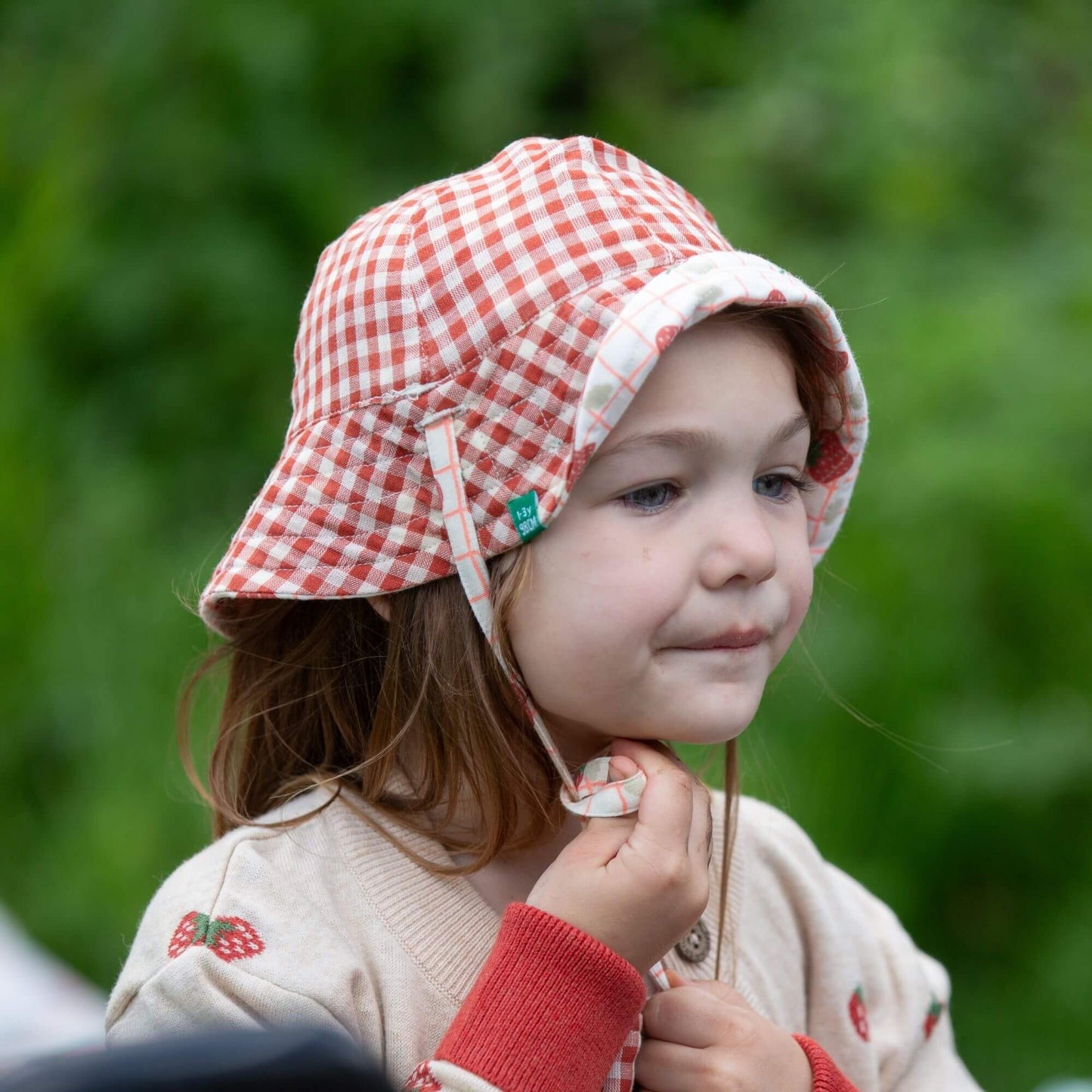 Strawberry Days Reversible Sunhat 0-6 months.