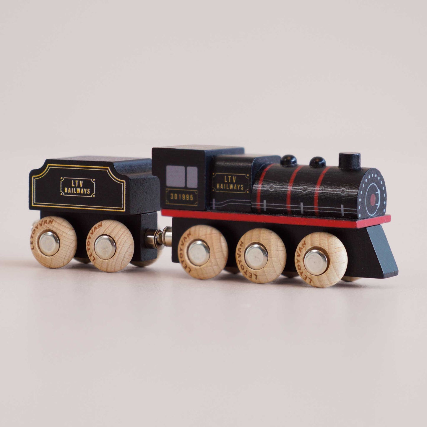 No. 49 GT295 Francis the Locomotive.