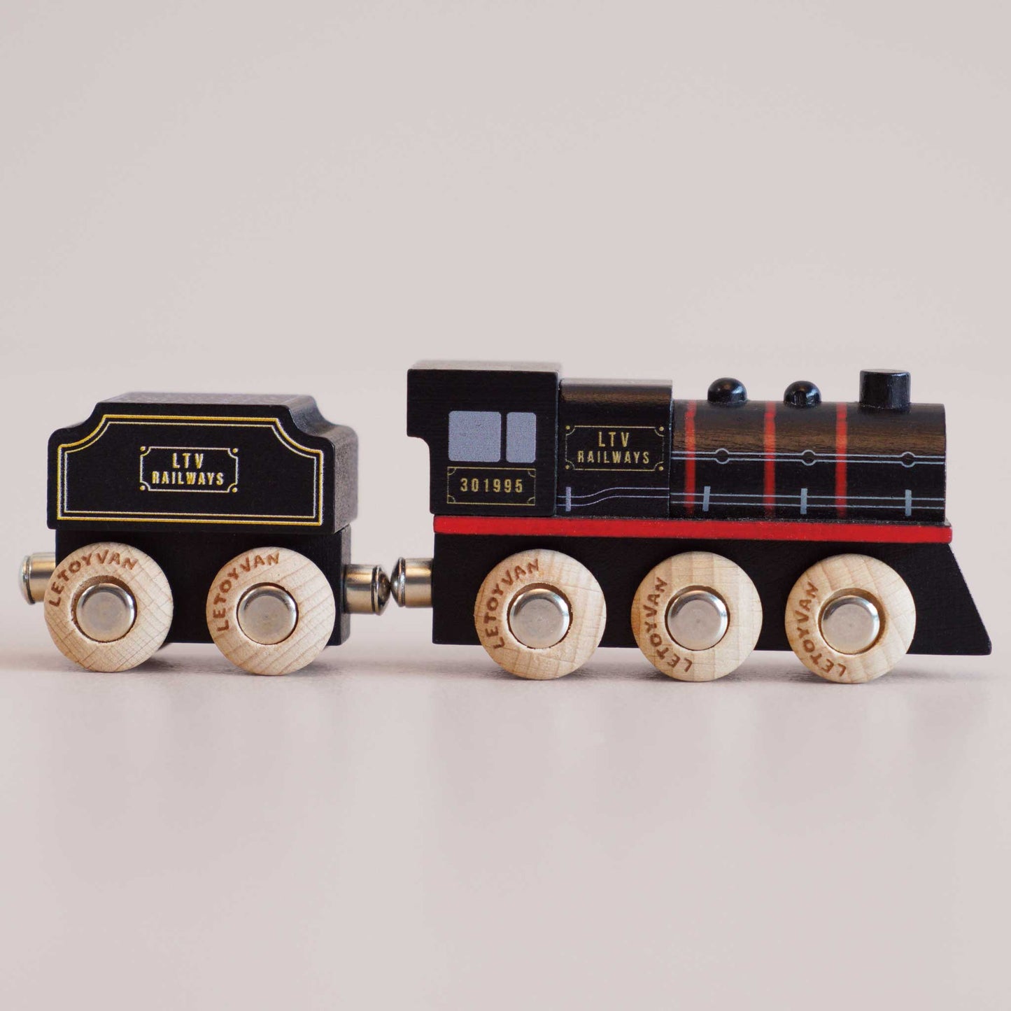 No. 49 GT295 Francis the Locomotive.
