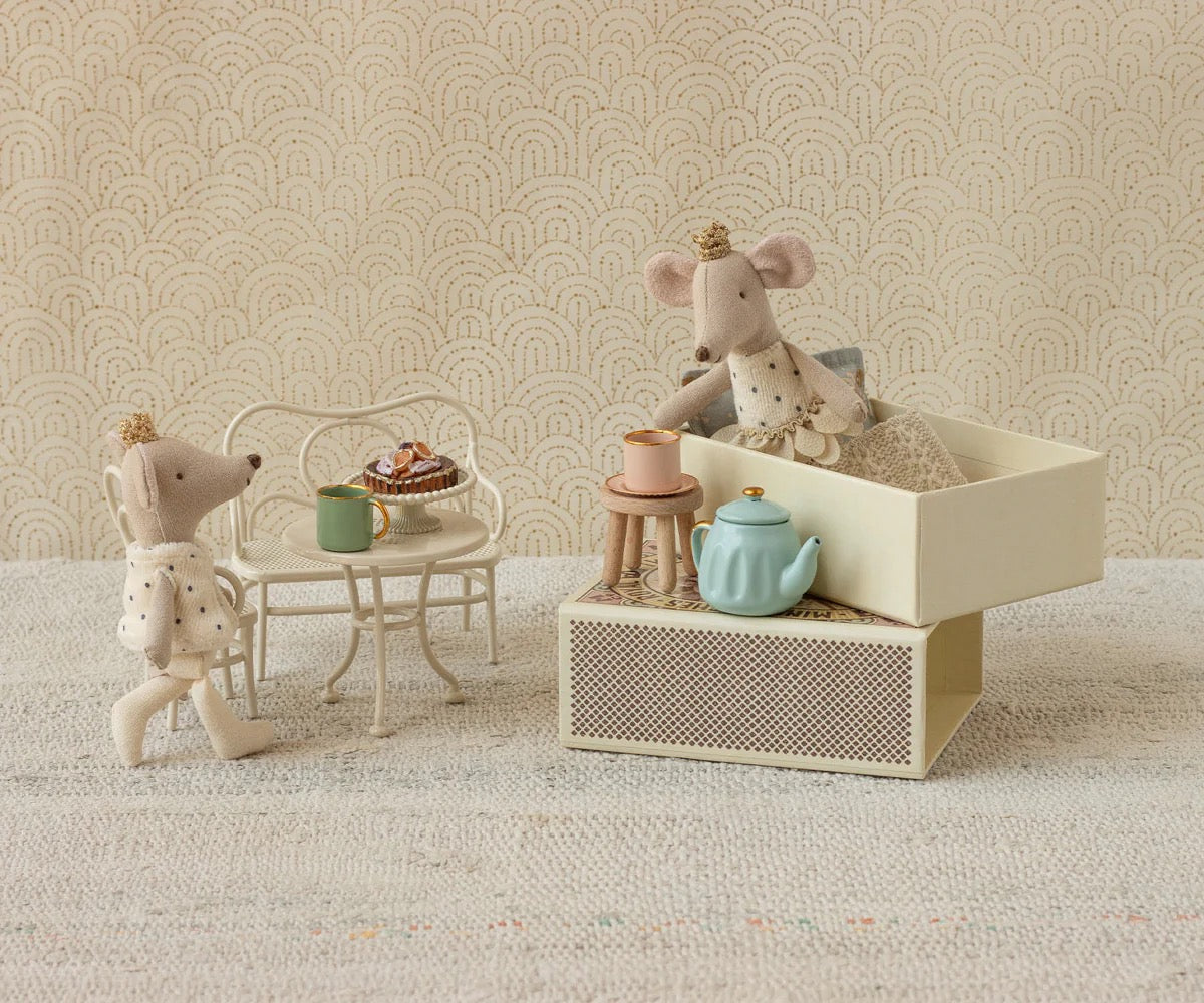 Maileg. Royal Twin Mice in matchbox.