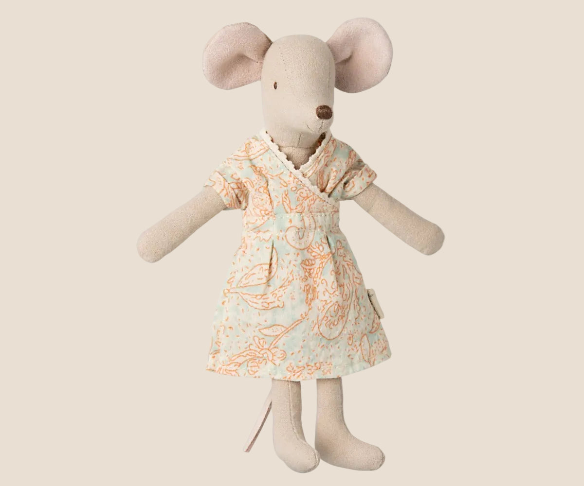 Maileg. Mum Mouse.