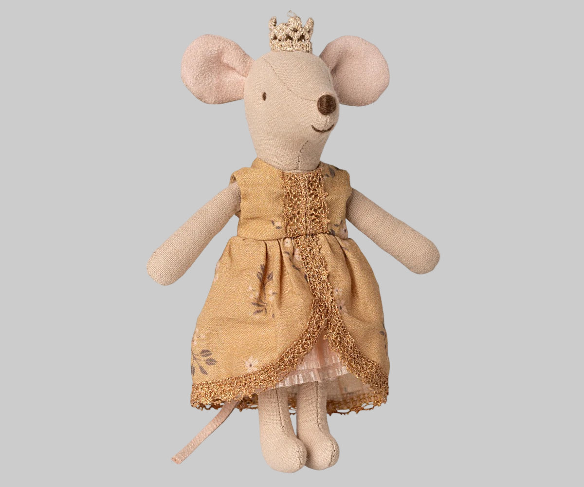 Maileg. Princess Mouse in a castle gift bag.