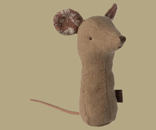 Maileg Lullaby Friends. Mouse rattle. Light umber.