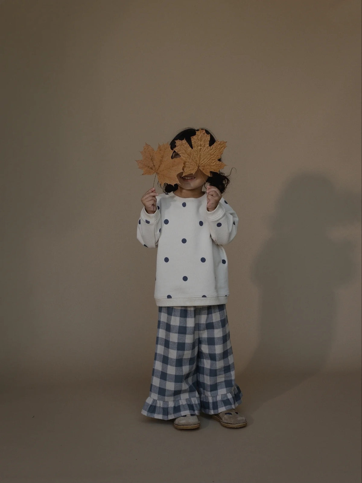 Organic Zoo - Fog Blue Dots Sweatshirt.