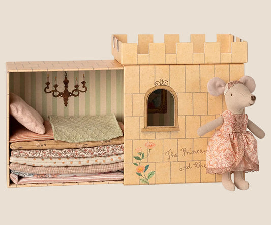 Maileg. The Princess and The Pea Mouse.