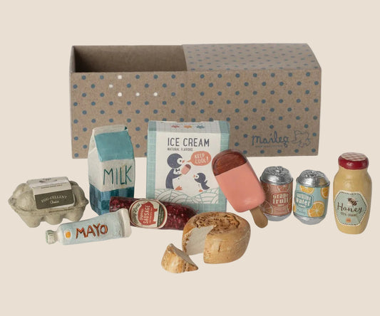 Maileg. Grocery box. Miniature.
