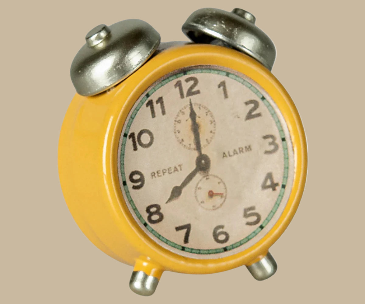 Maileg - Alarm clock Yellow. Mouse.