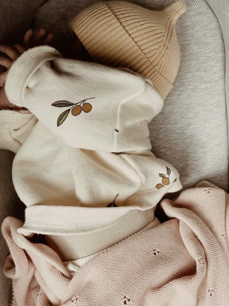 Organic Zoo. Olive Garden Sweatshirt.