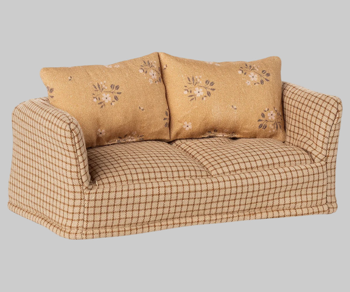 Maileg Couch. Mouse.