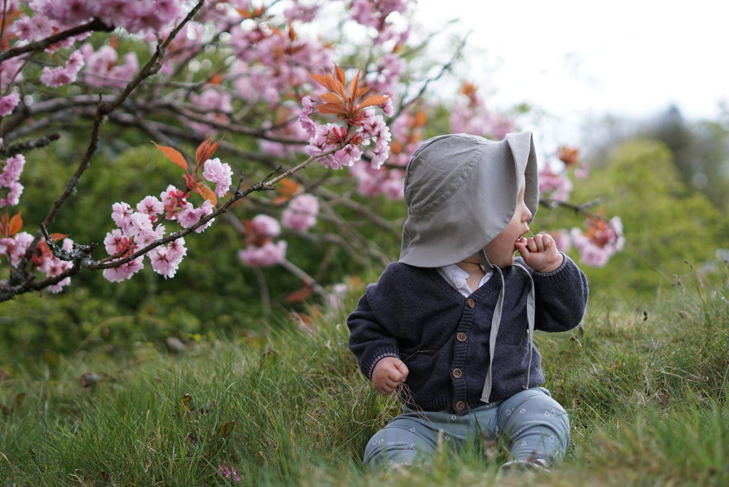 Sun hats. 100% organic linen cotton. Blush and Pinstripe blue.