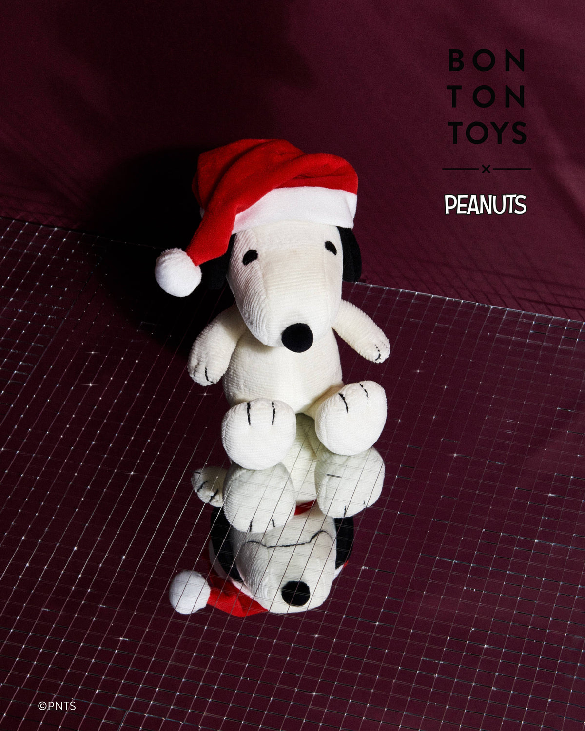 Bon Ton Toys Snoopy with Christmas Hat - 17cm